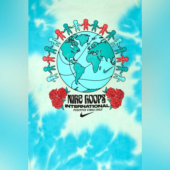 Nike Boys Blue Tie Dye International Hoops T-Shirt - Picture 3 of 6